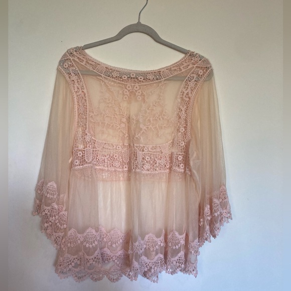 Boho style lace blouse - Picture 3 of 5